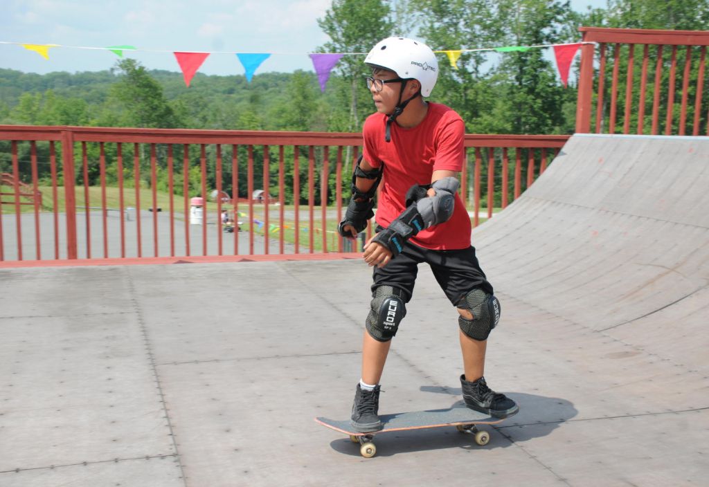 SKATEBOARDING & INLINE SKATING PROGRAM
